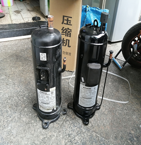 弥勒中央空调压缩机的更换维修